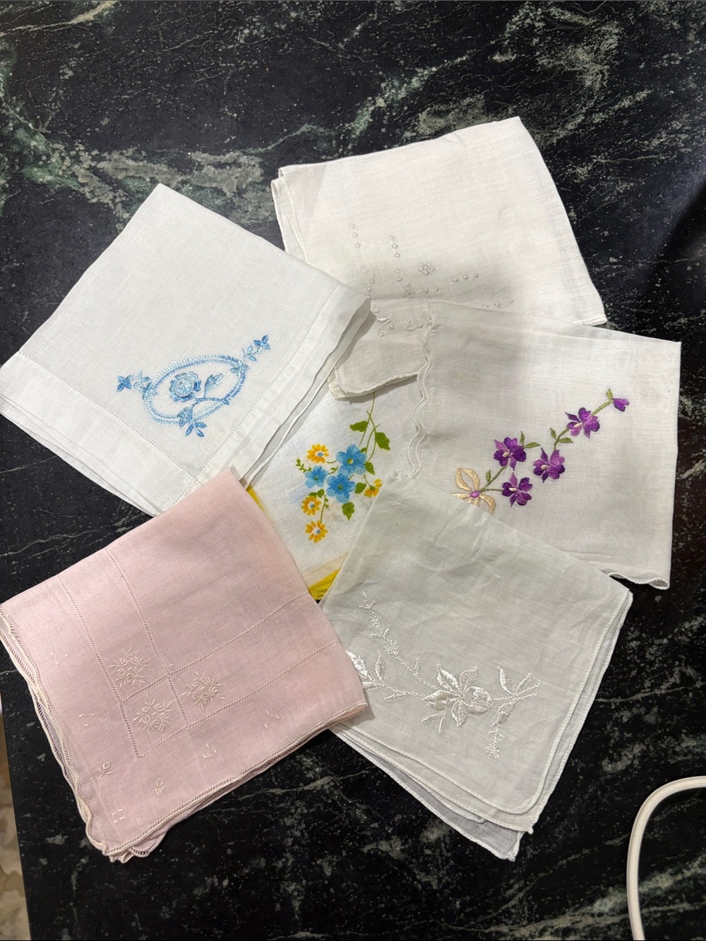 Embroidered Floral Vintage Handkerchief Set - White, Pink, Blue, Purple